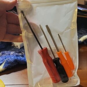 Colorful Screwdriver Set - Mostly Flat Bundle Add-On Only